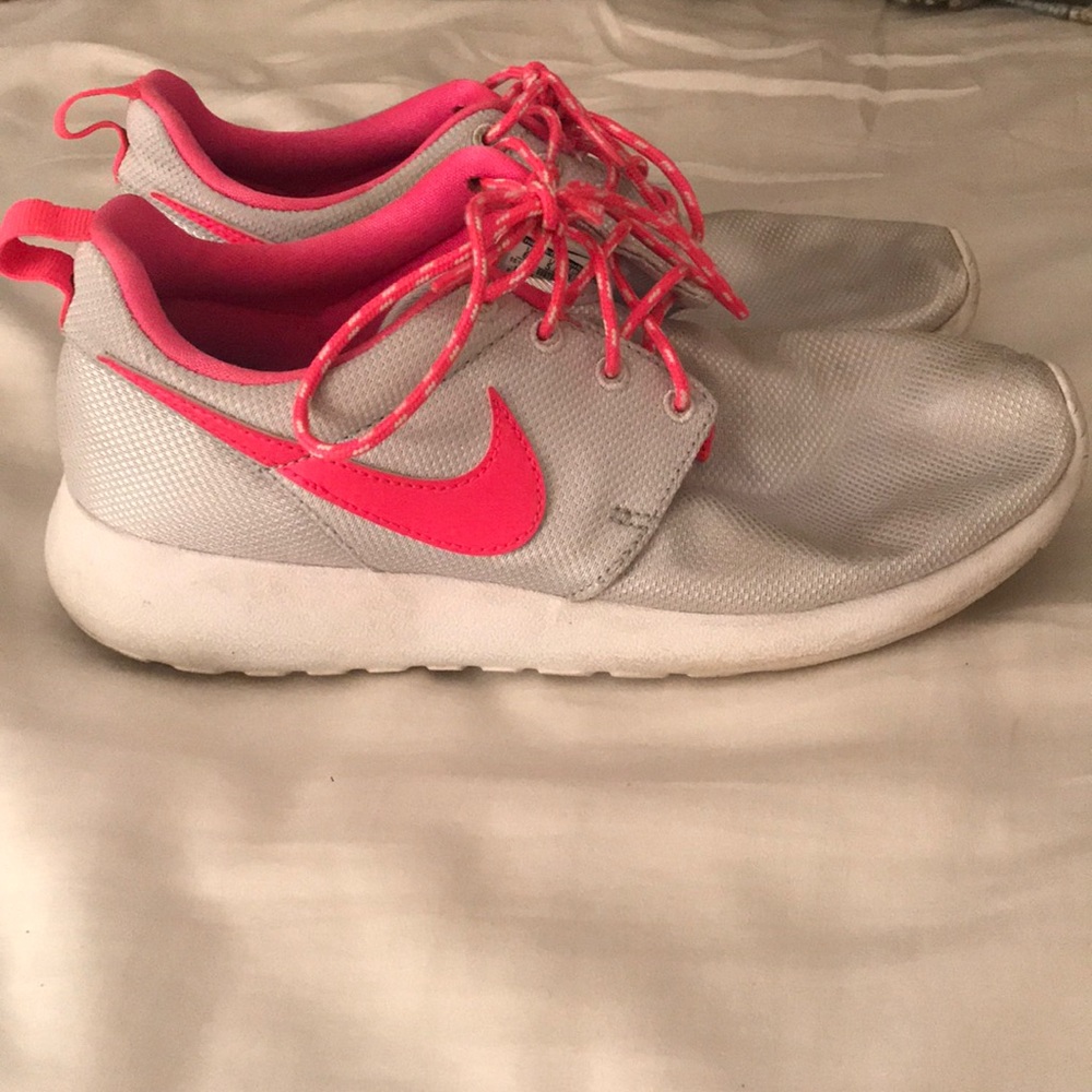 Nike Roshes